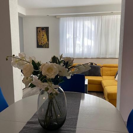 Providenca Apartments Baska Voda Bagian luar foto