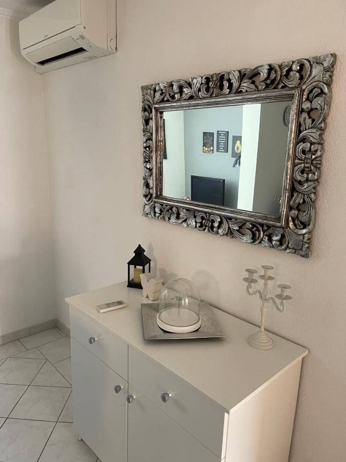 Providenca Apartments Baska Voda Bagian luar foto